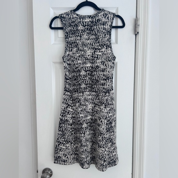 Theory Patterned Knit Dress - Picture 2 of 4